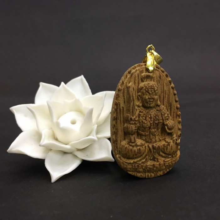 Vòng tay - Phật Bất Động Minh Vương Bồ Tát làm từ trầm 30 năm (Mặt lớn) - Đeo cổ - 1